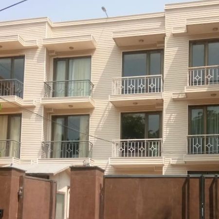 Uds Villa Scandinavian B&B - Next To Vfs New Delhi Ngoại thất bức ảnh