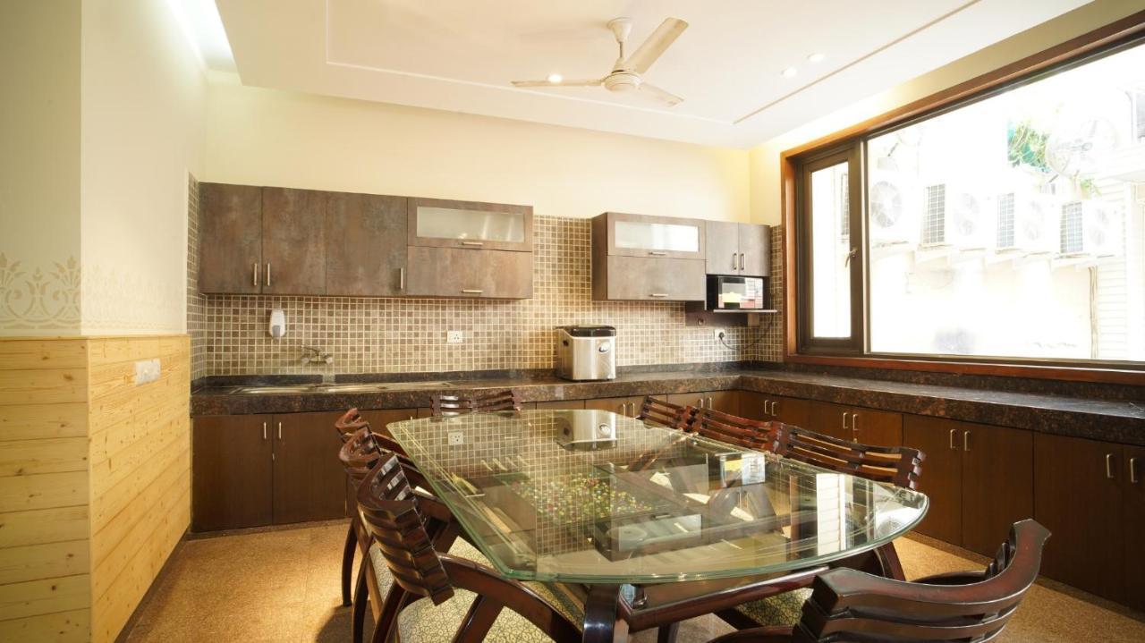Uds Villa Scandinavian B&B - Next To Vfs New Delhi Ngoại thất bức ảnh