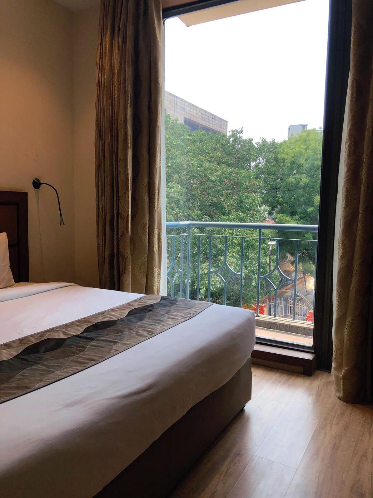 Uds Villa Scandinavian B&B - Next To Vfs New Delhi Ngoại thất bức ảnh