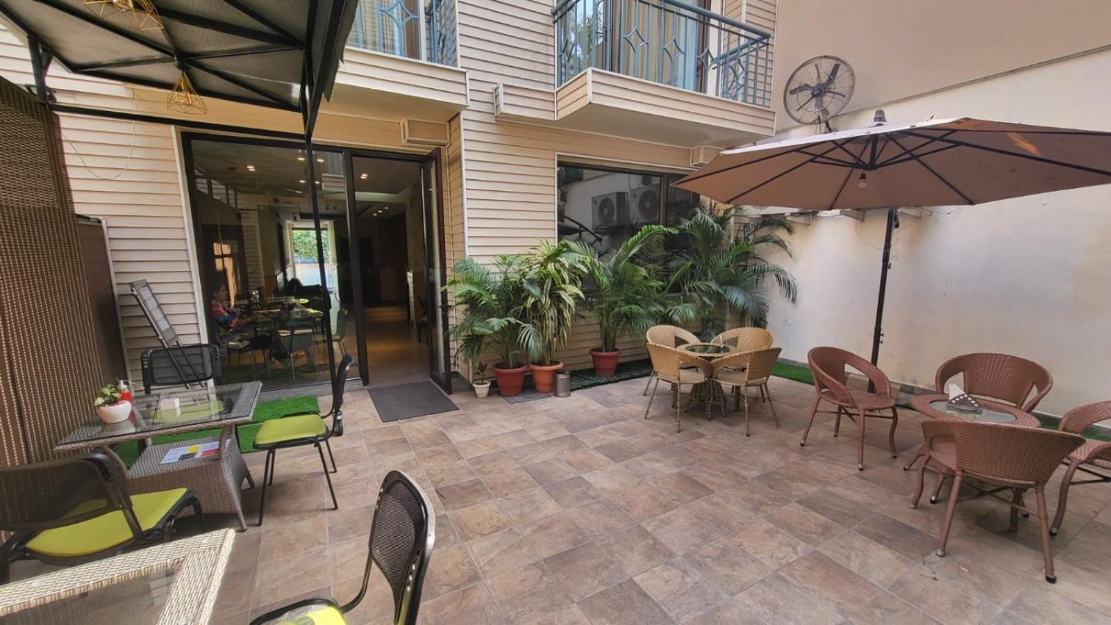 Uds Villa Scandinavian B&B - Next To Vfs New Delhi Ngoại thất bức ảnh