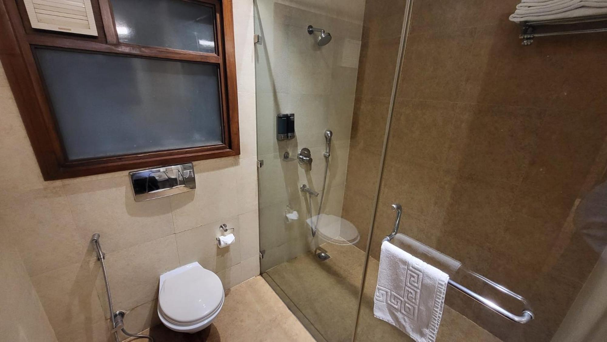 Uds Villa Scandinavian B&B - Next To Vfs New Delhi Ngoại thất bức ảnh